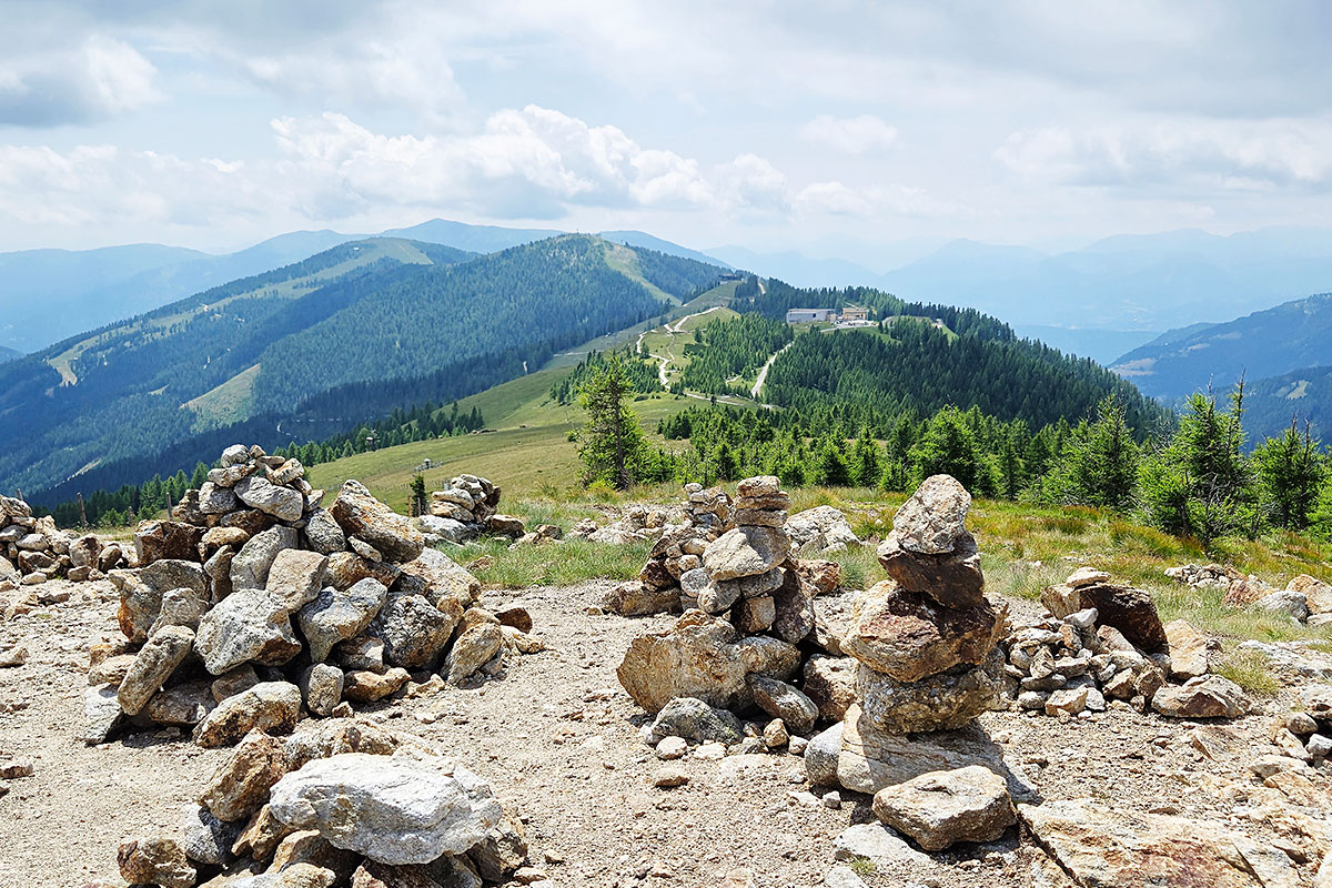 badkleinkirchheim-sommerurlaub01 Last Minute Sommerurlaub in Kärnten in den Nockbergen mit grünen Almwiesen